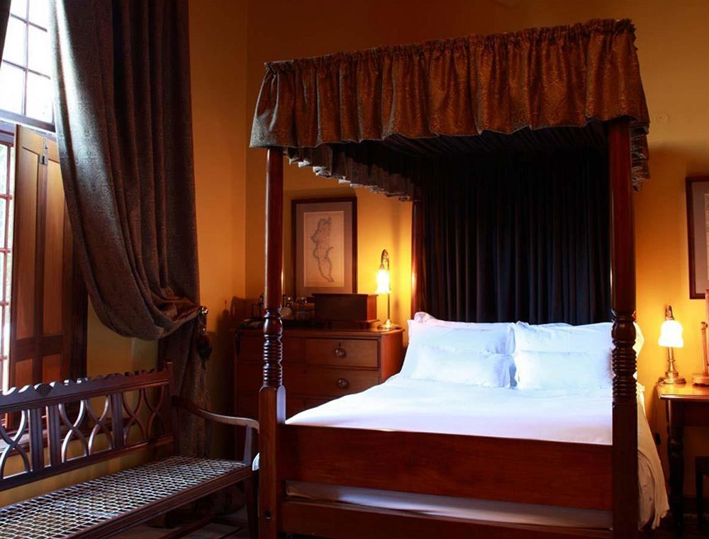 Dutch Manor Antique Hotel Кейптаун Екстериор снимка