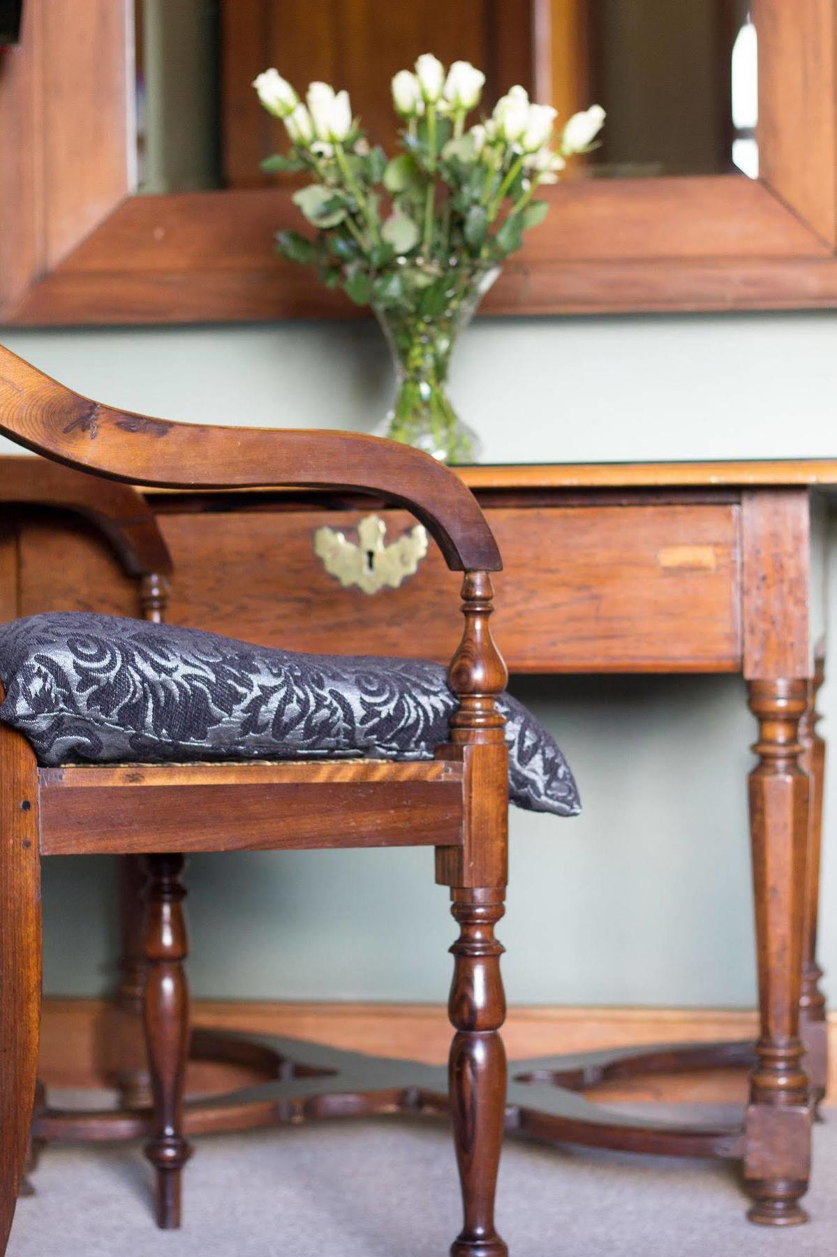 Dutch Manor Antique Hotel Кейптаун Екстериор снимка