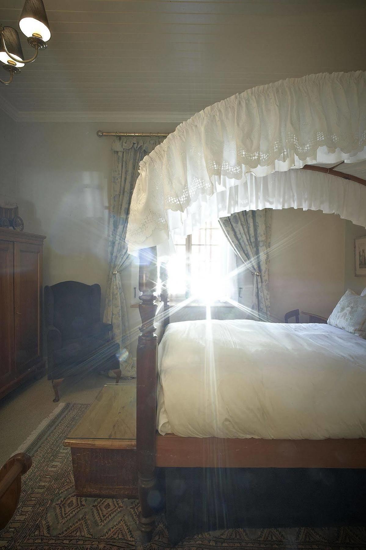 Dutch Manor Antique Hotel Кейптаун Екстериор снимка