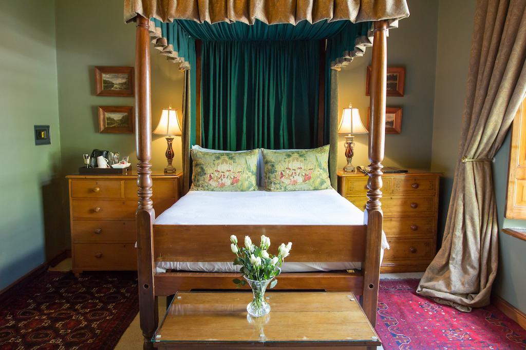 Dutch Manor Antique Hotel Кейптаун Екстериор снимка