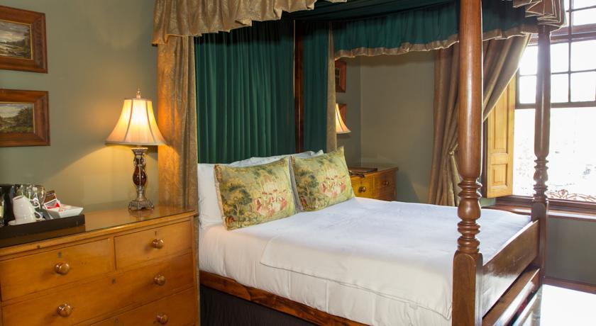 Dutch Manor Antique Hotel Кейптаун Екстериор снимка
